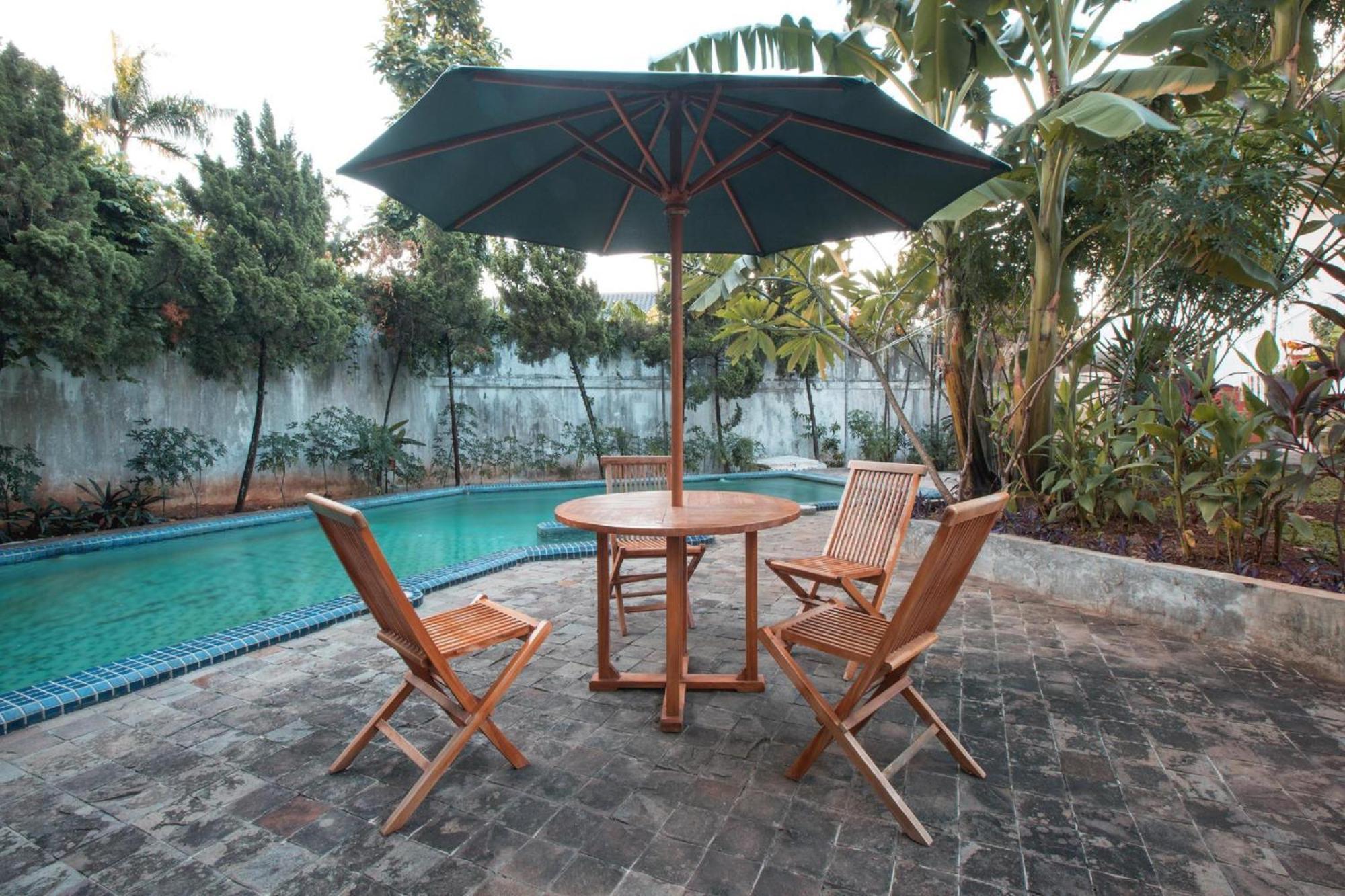 Capital O 332 Residence G17 Kemang Jakarta Eksteriør billede
