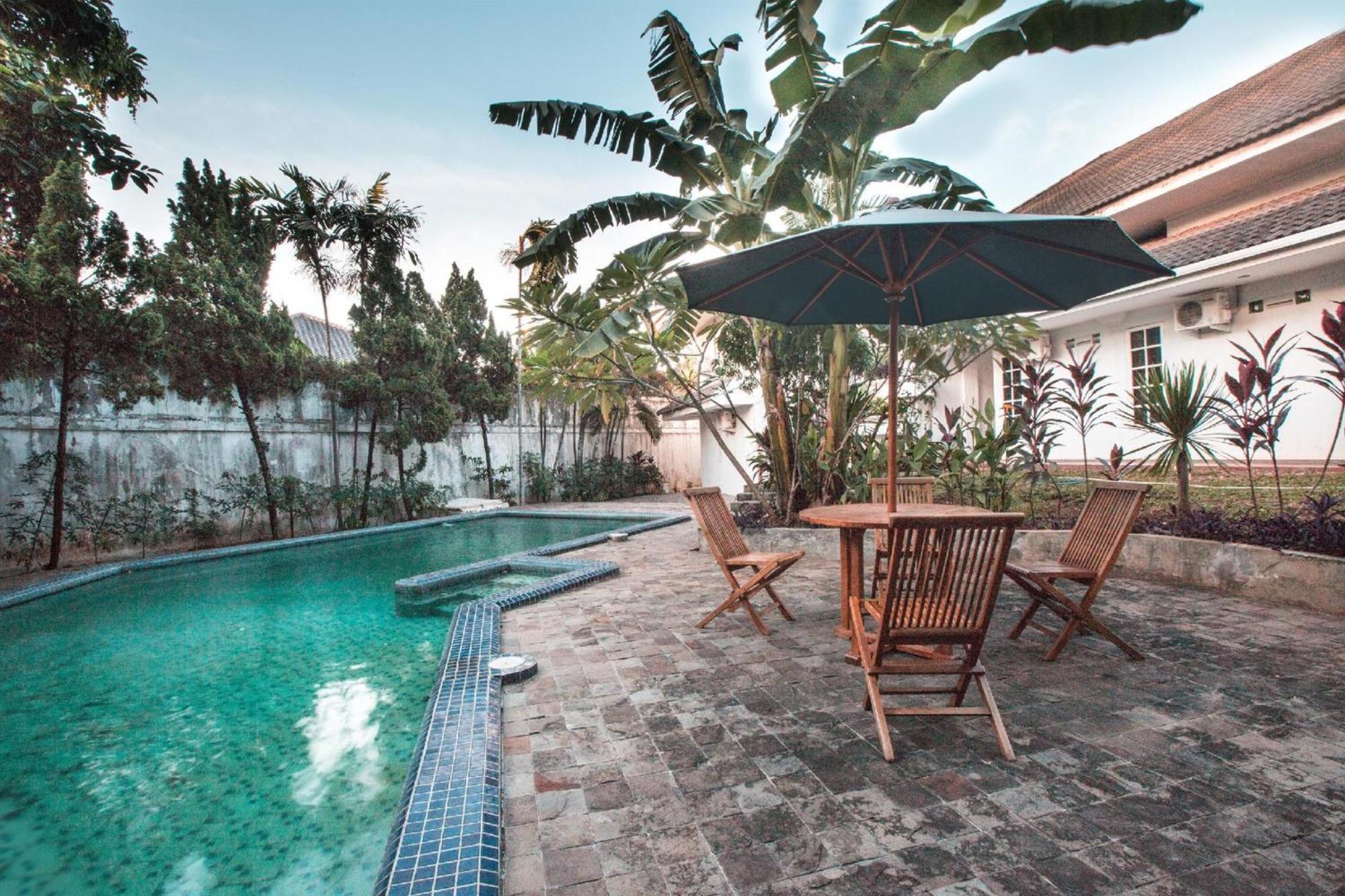Capital O 332 Residence G17 Kemang Jakarta Eksteriør billede